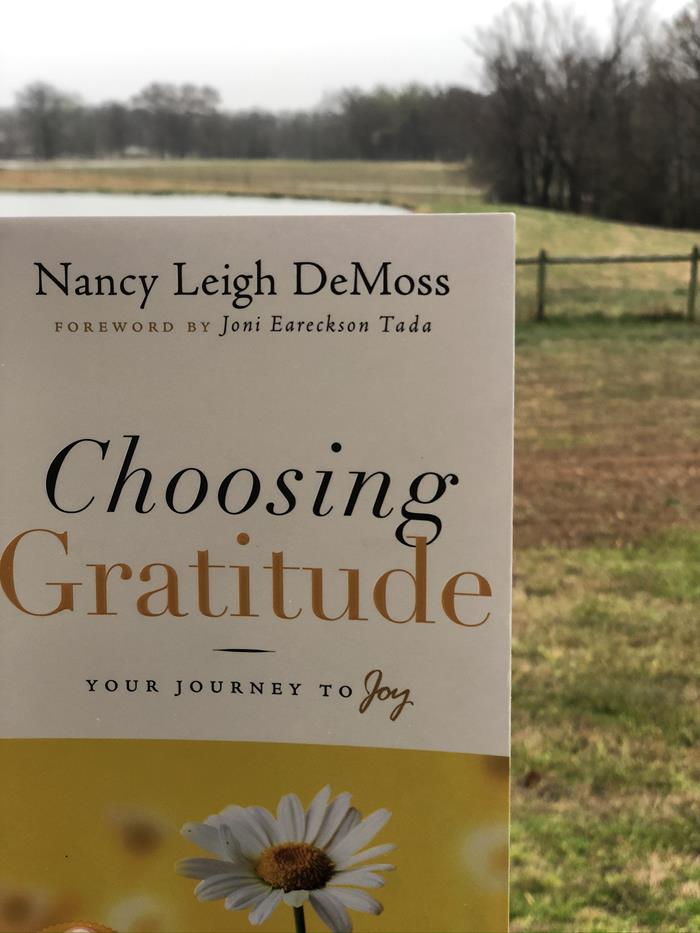 Choosing Gratitude by Nancy Leigh DeMoss (Sunday Reading) Our Bookshelf
